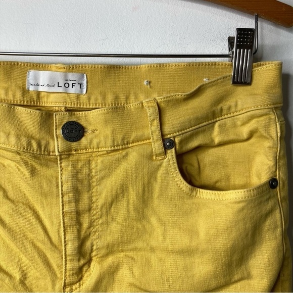 Loft yellow skinny crop jeans raw hem size 28/6 - Picture 2 of 7